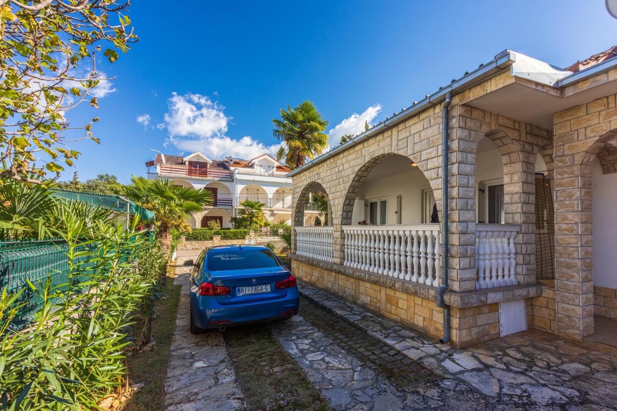 Stipancic Apartment Malinska Exterior photo